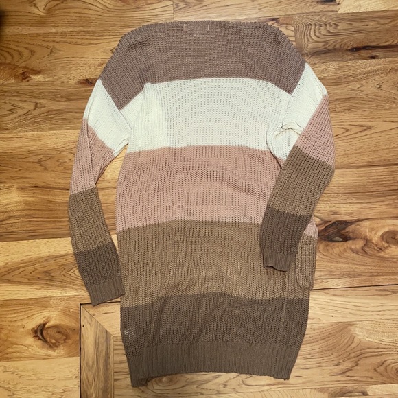 Love tree- Long Sleeve cardigan- size Small - Picture 8 of 9